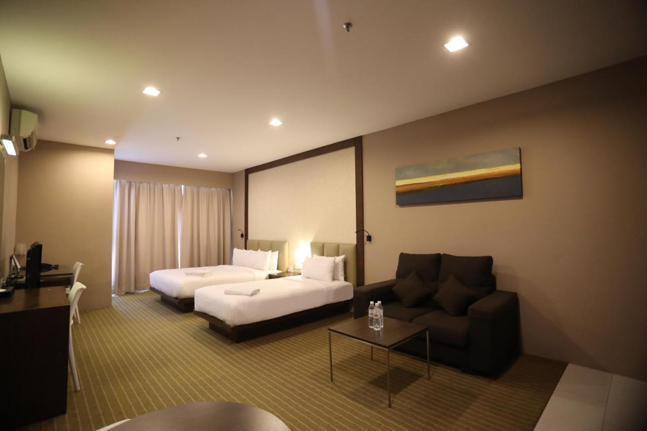 Hotel Primera Suite - Formally Known As Tan Yaa Hotel Cyberjaya Zewnętrze zdjęcie